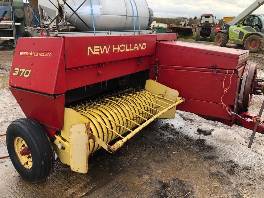 New Holland 370 SJPrice